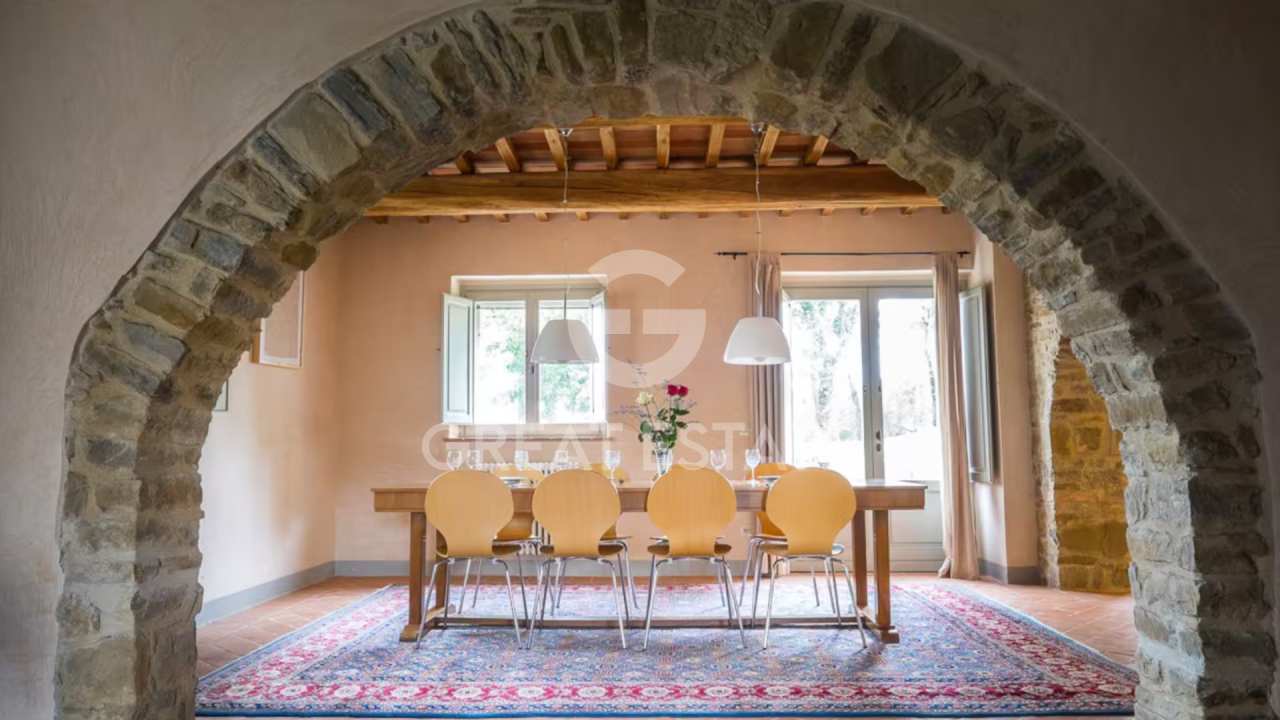 Дом в Губбио, Италия, 388.6 м² - фото 9