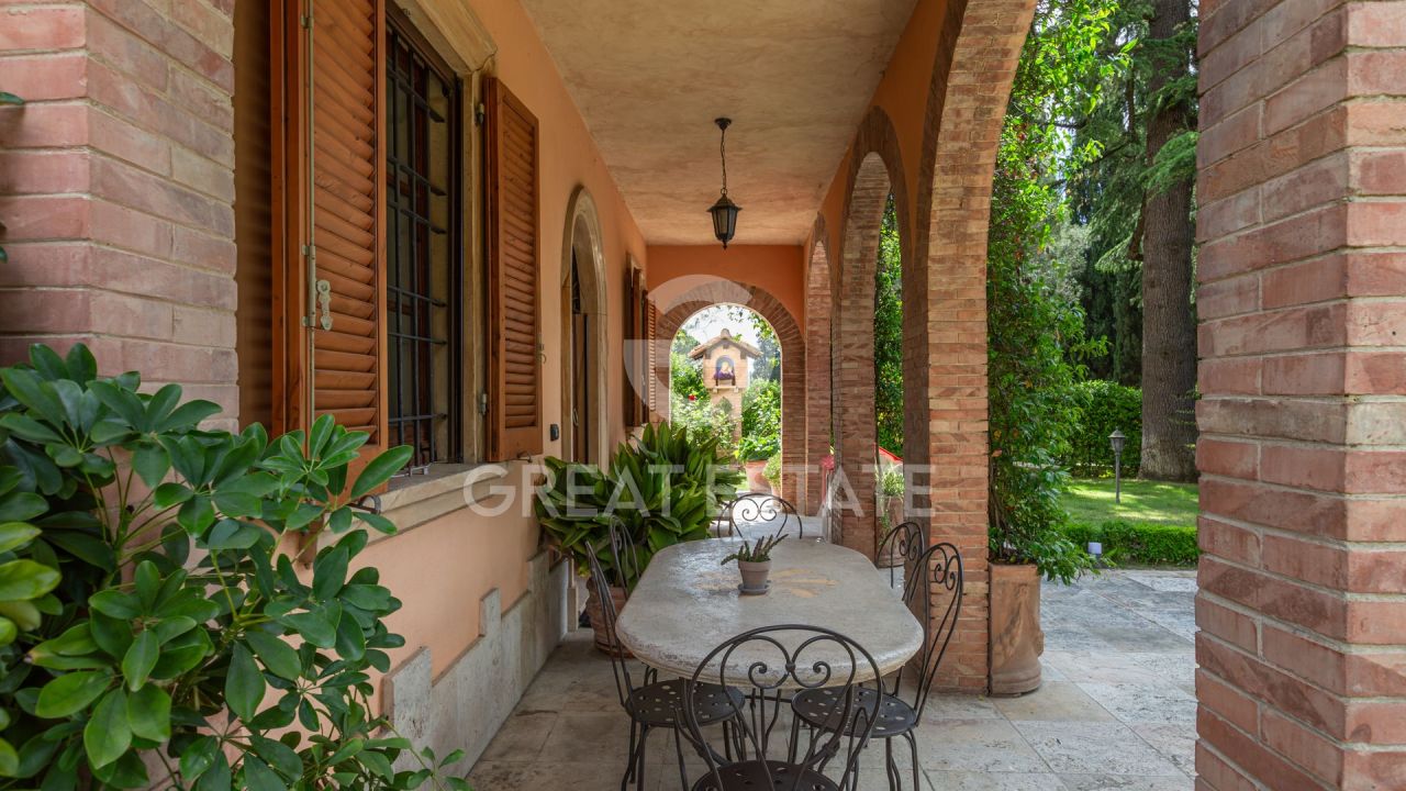 Дом в Четоне, Италия, 489.1 м² - фото 9