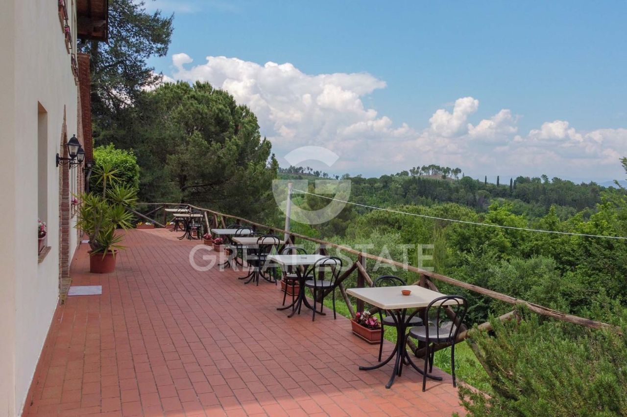Дом San Miniato, Италия, 810.3 м² - фото 9