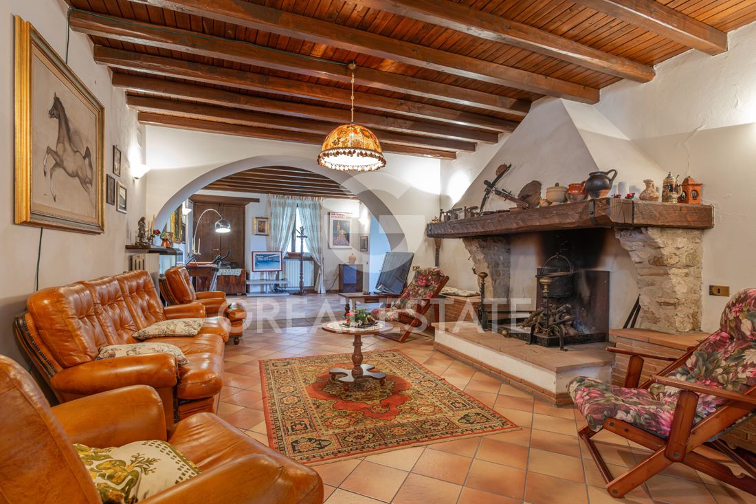 Дом в Сполето, Италия, 386.3 м² - фото 9