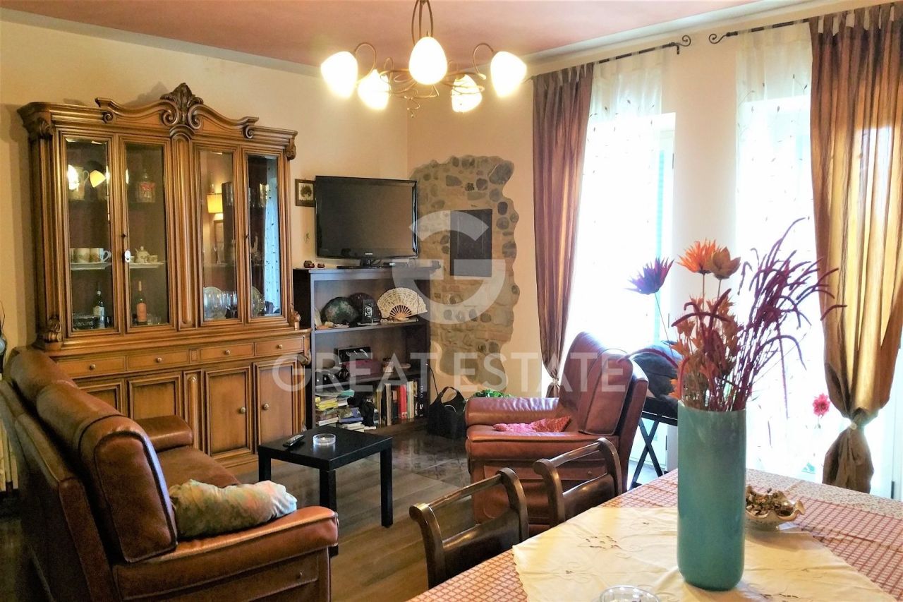 Апартаменты в Фабро, Италия, 128.95 м² - фото 10