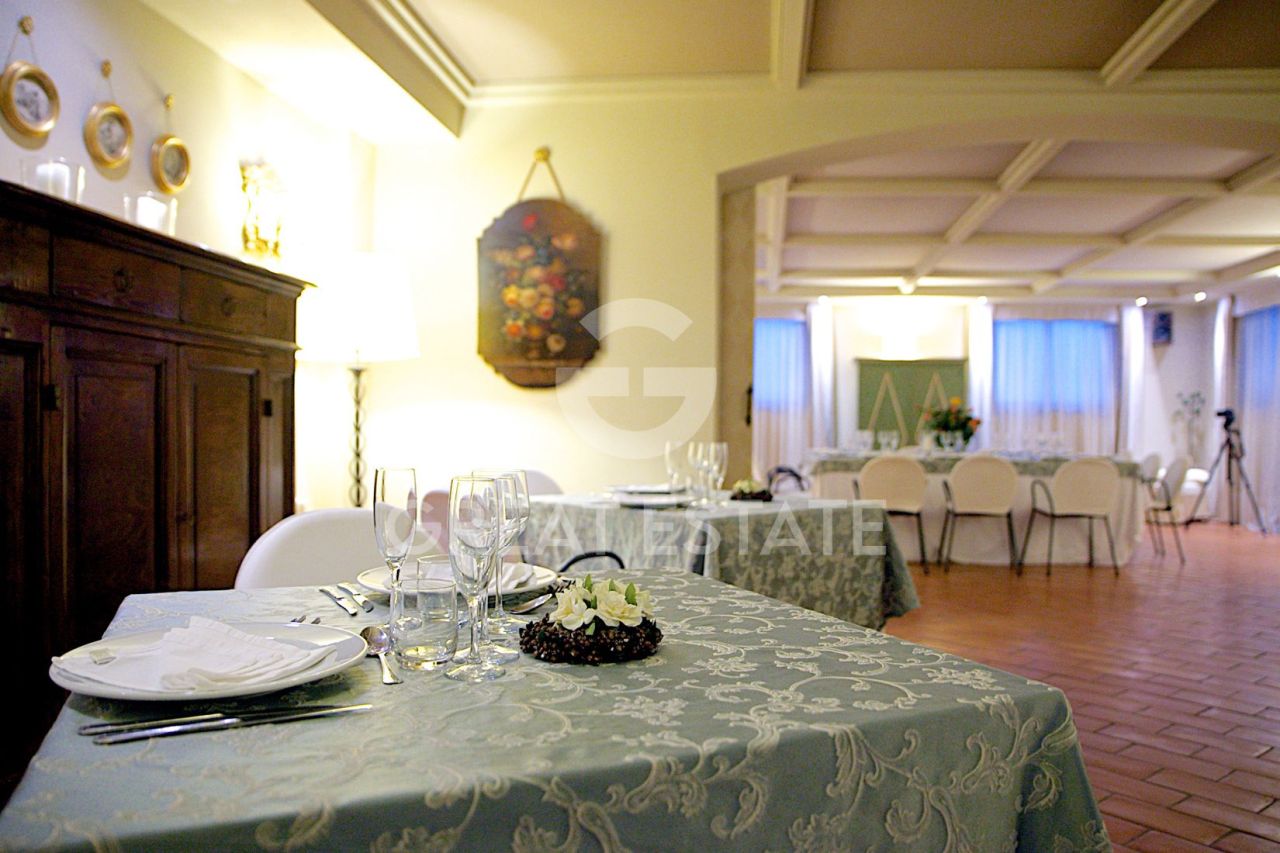 Дом в Ассизи, Италия, 690.8 м² - фото 10