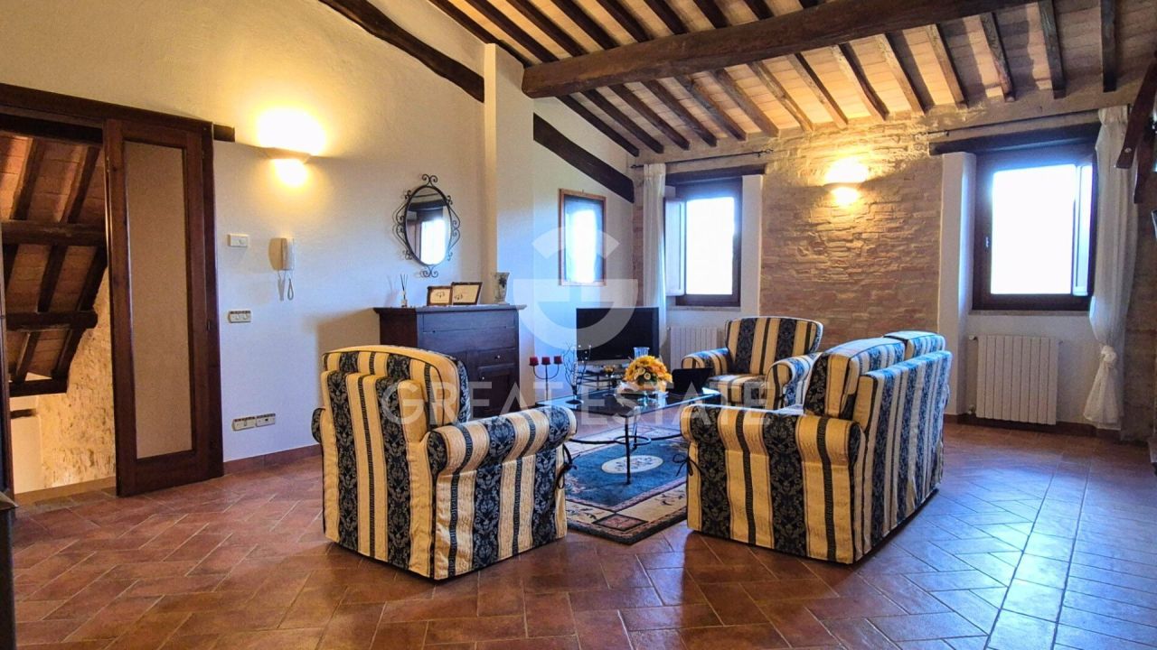 Дом в Монтефалько, Италия, 581.75 м² - фото 11