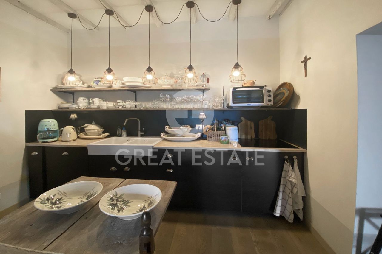 Дом Loro Ciuffenna, Италия, 305.7 м² - фото 11