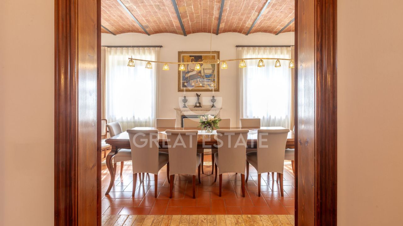 Дом в Четоне, Италия, 489.1 м² - фото 12