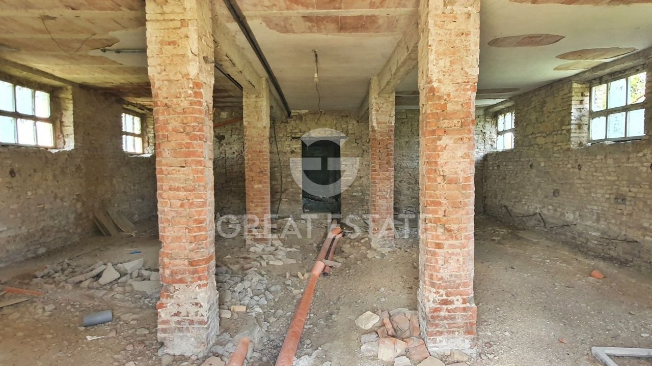 Дом в Перудже, Италия, 875 м² - фото 12