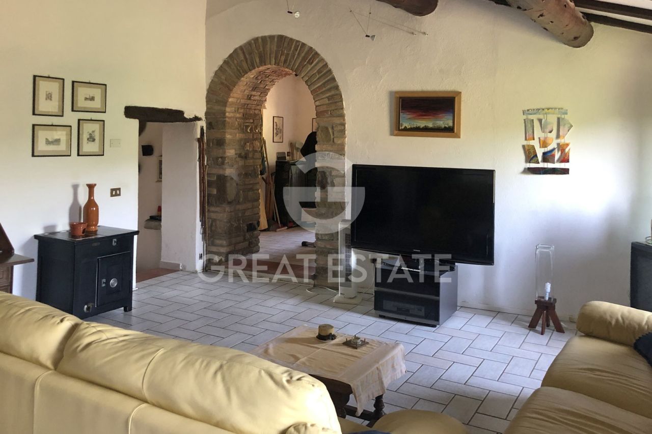 Дом Monte Santa Maria Tiberina, Италия, 315.2 м² - фото 12