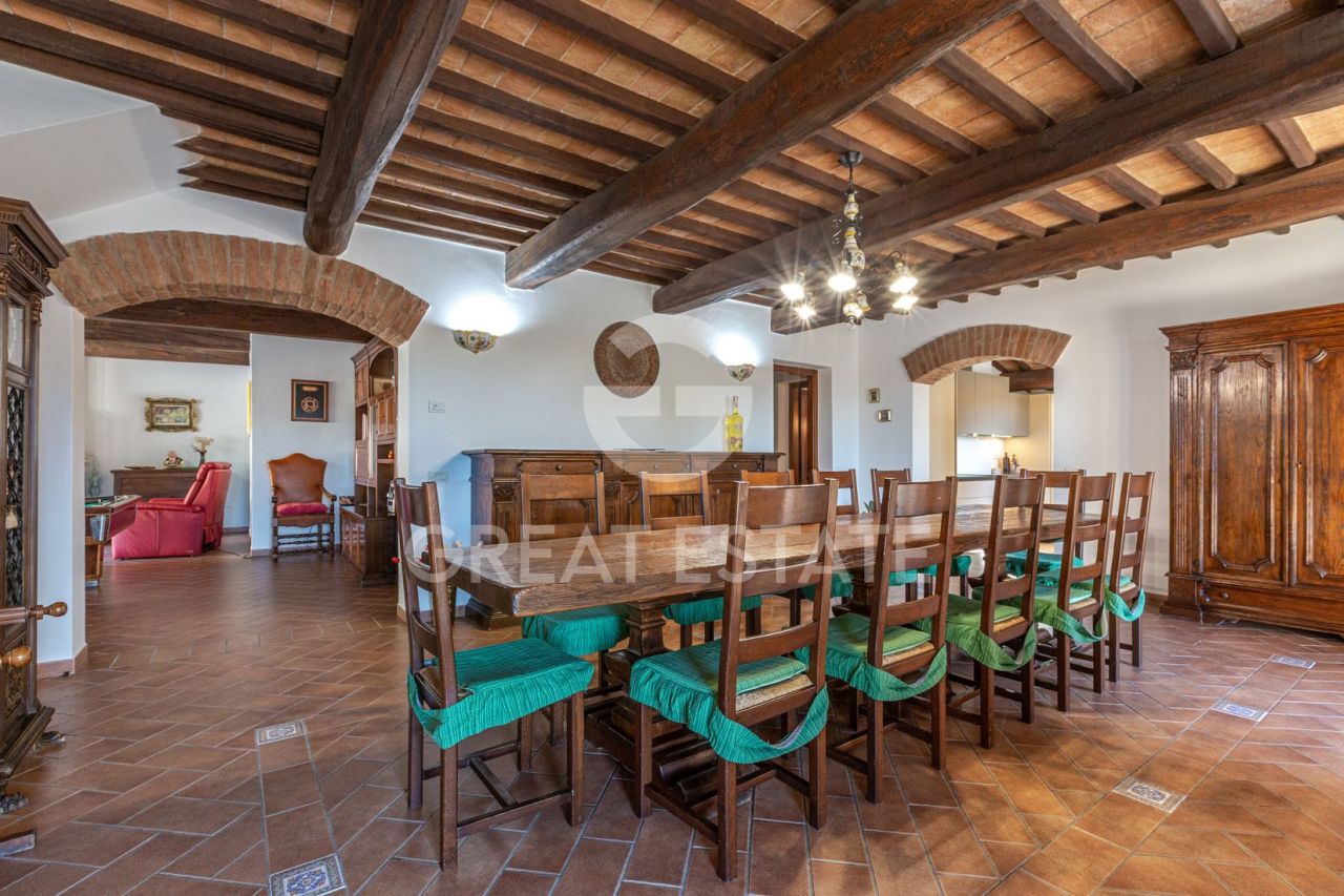 Дом Gualdo Cattaneo, Италия, 339.5 м² - фото 12