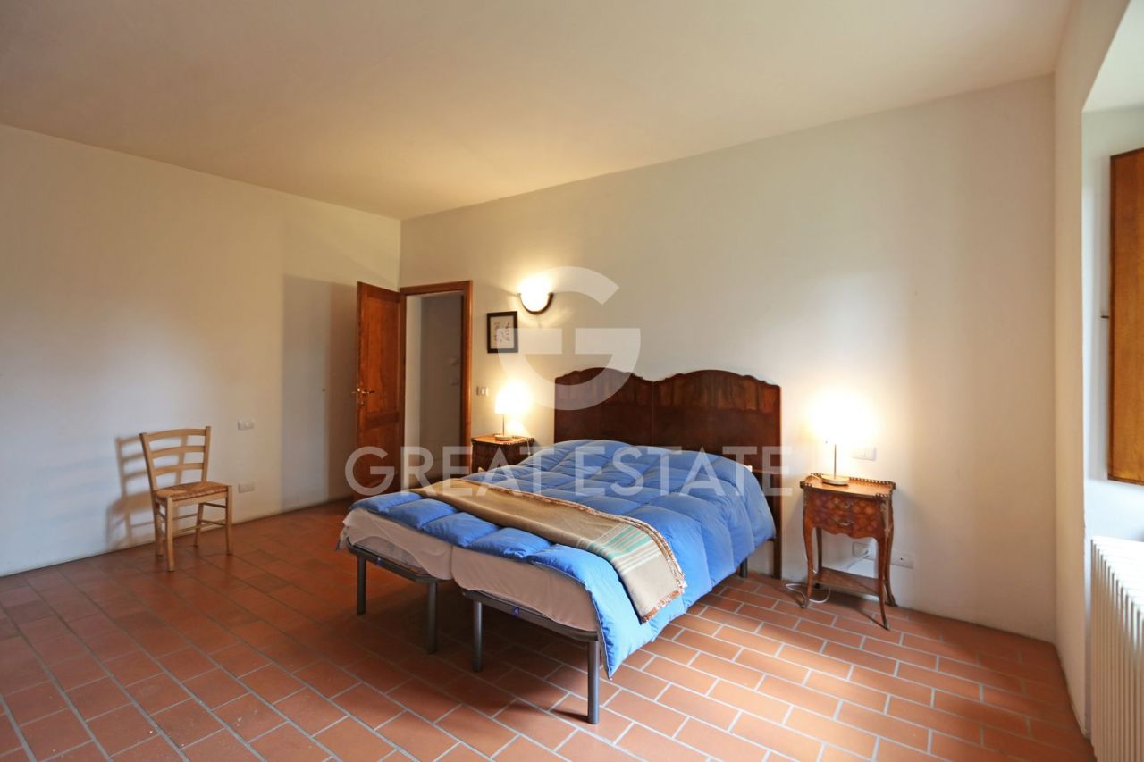 Дом San Casciano dei Bagni, Италия, 474.6 м² - фото 13