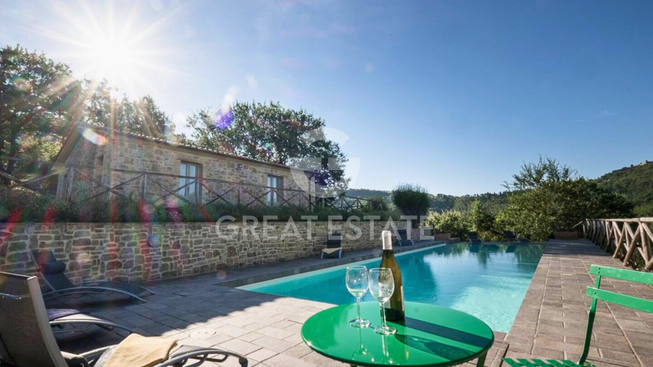 Дом в Губбио, Италия, 388.6 м² - фото 14