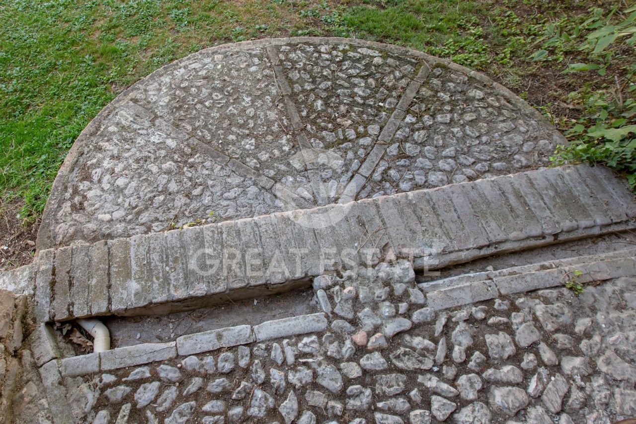 Дом в Сполето, Италия, 506 м² - фото 15