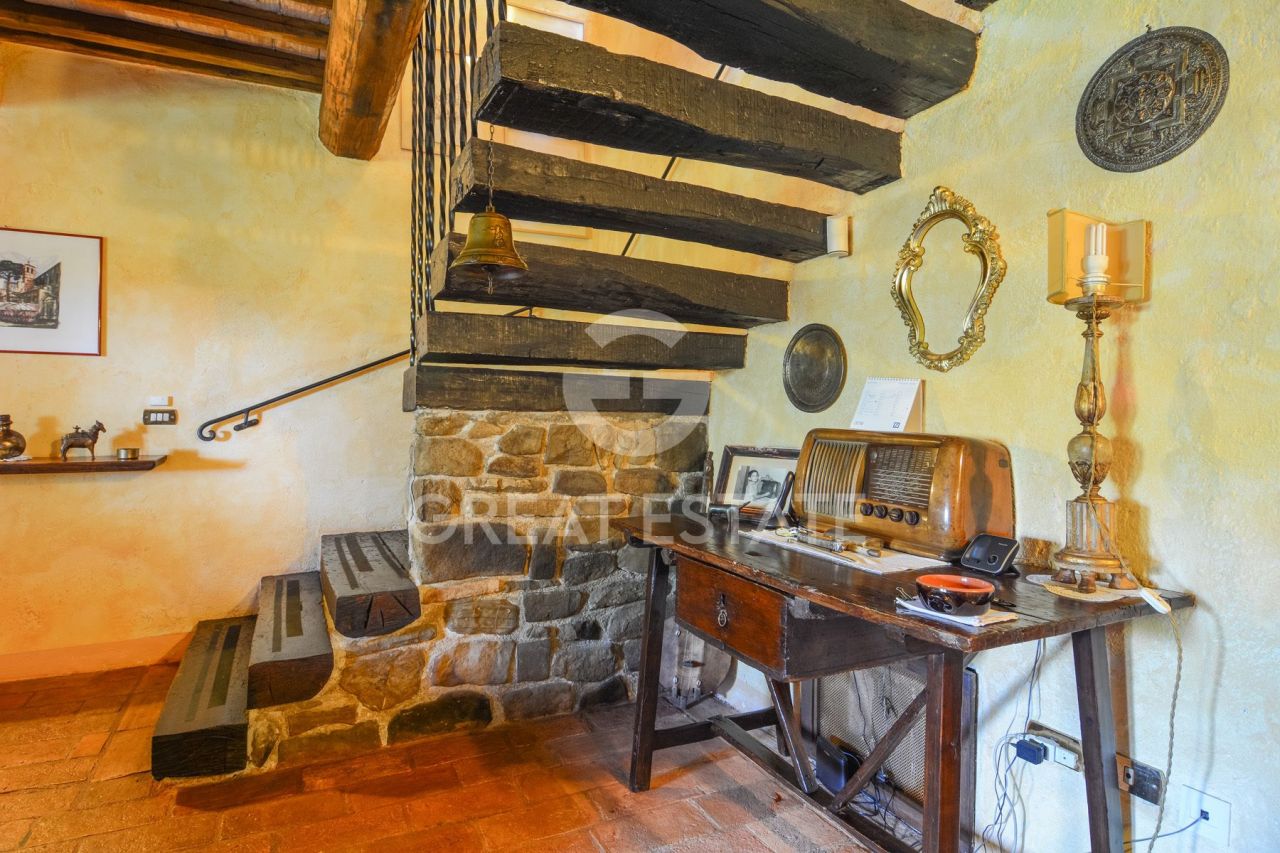 Дом Gualdo Cattaneo, Италия, 333.75 м² - фото 15