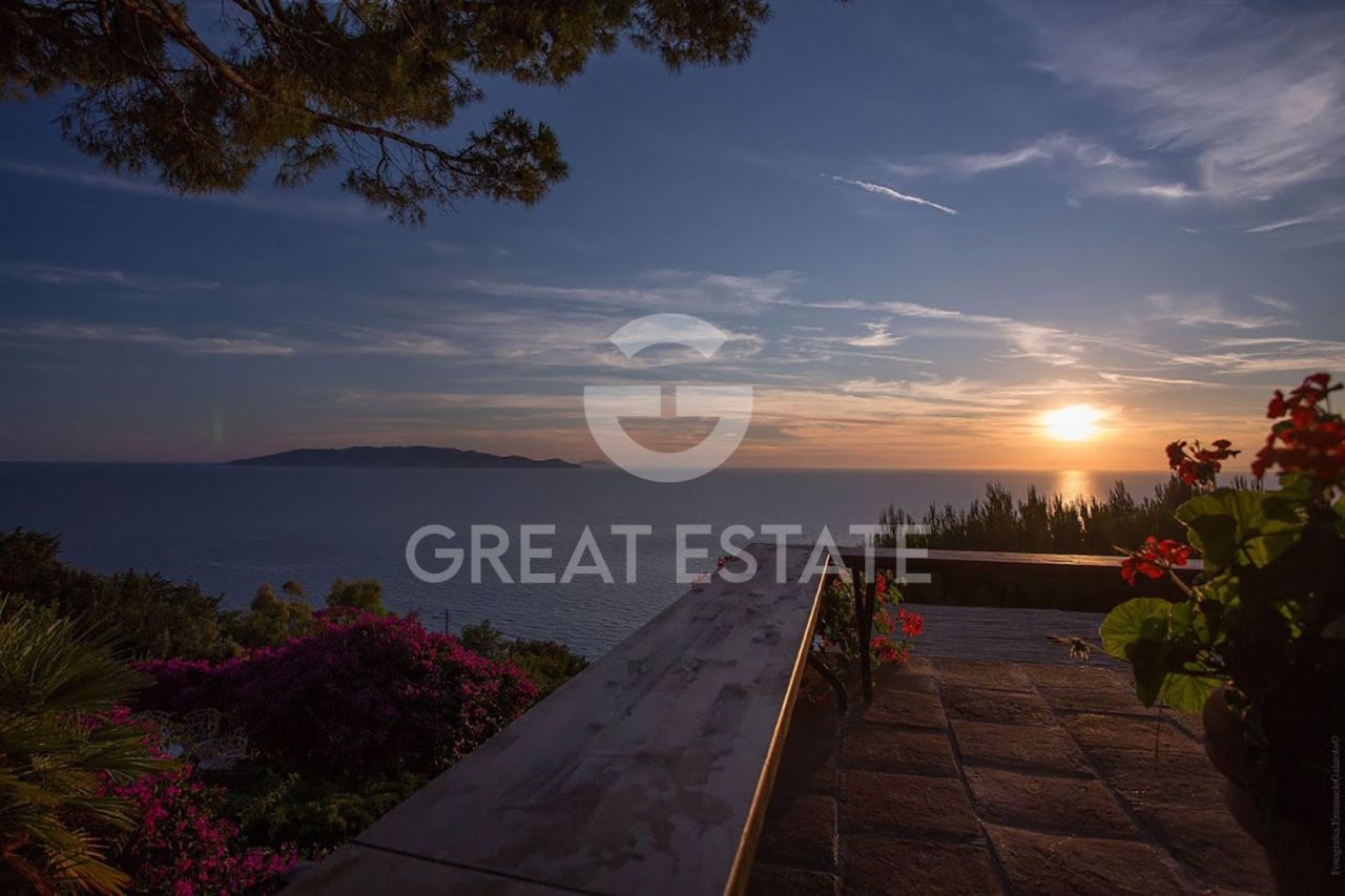 Вилла в Монте-Арджентарио, Италия, 632.55 м² - фото 15