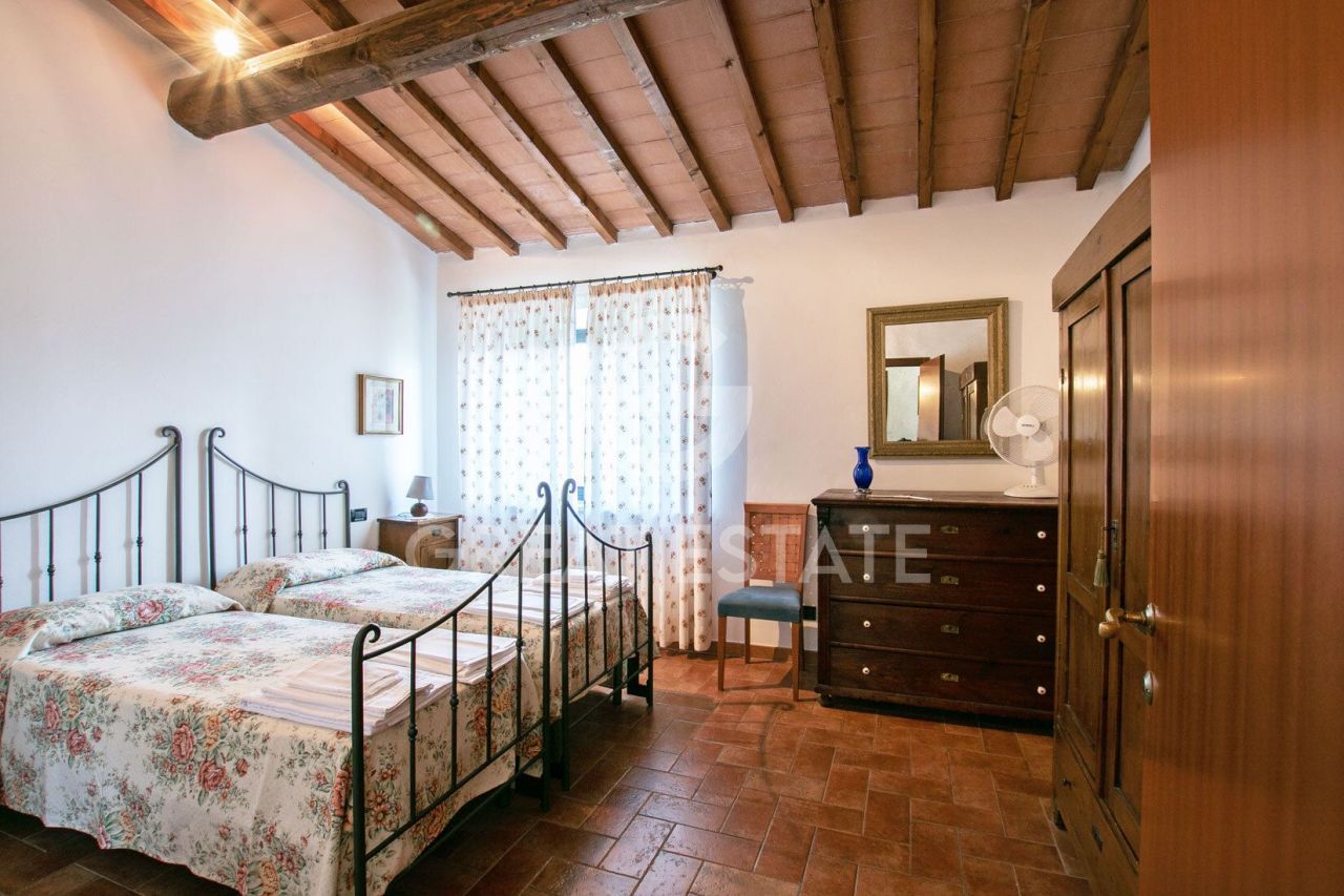 Дом в Виккьо, Италия, 339.8 м² - фото 16