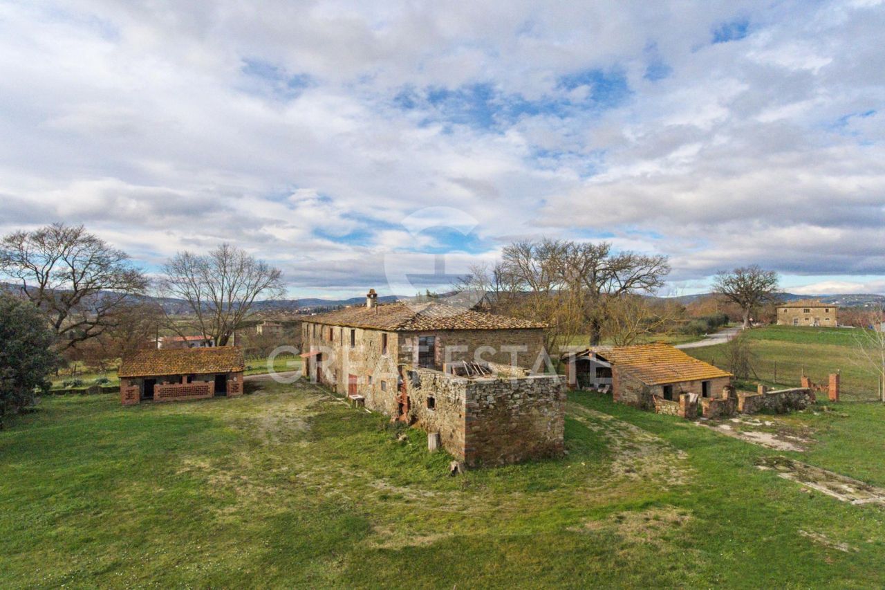 Дом Monte San Savino, Италия, 494.5 м² - фото 16