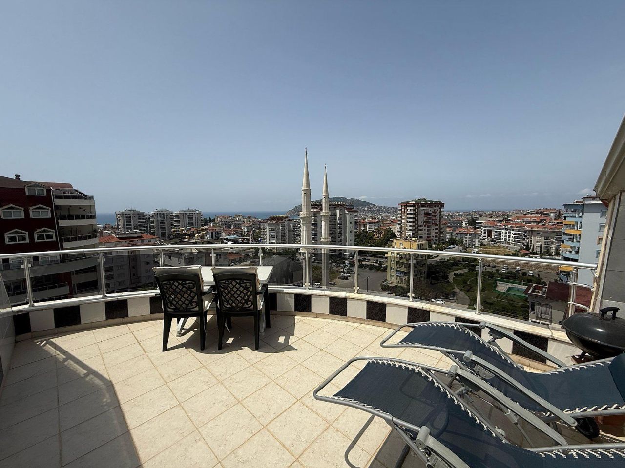 Квартира в Алании, Турция, 140 м² - фото 1