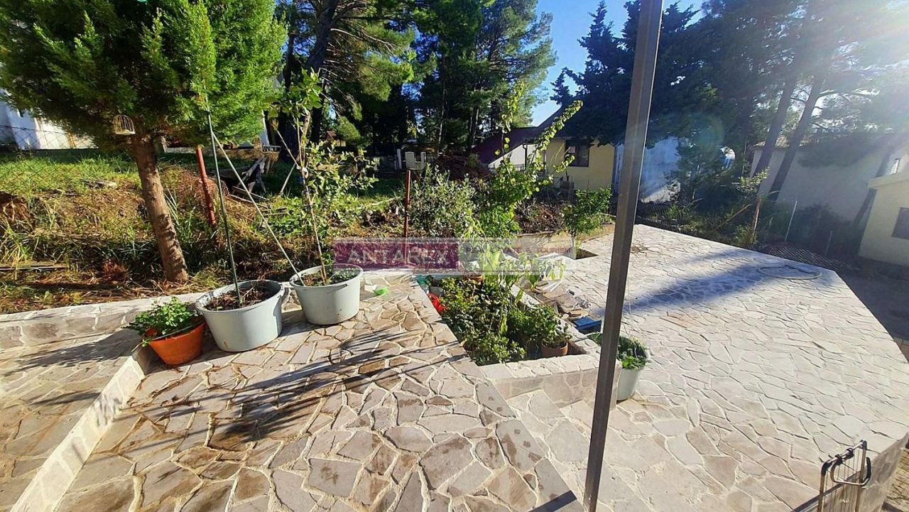 Вилла в Шушани, Черногория, 100 м² - фото 12