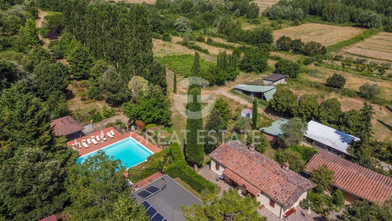 Дом в Туоро-суль-Тразимено, Италия, 1 042.55 м² - фото 3