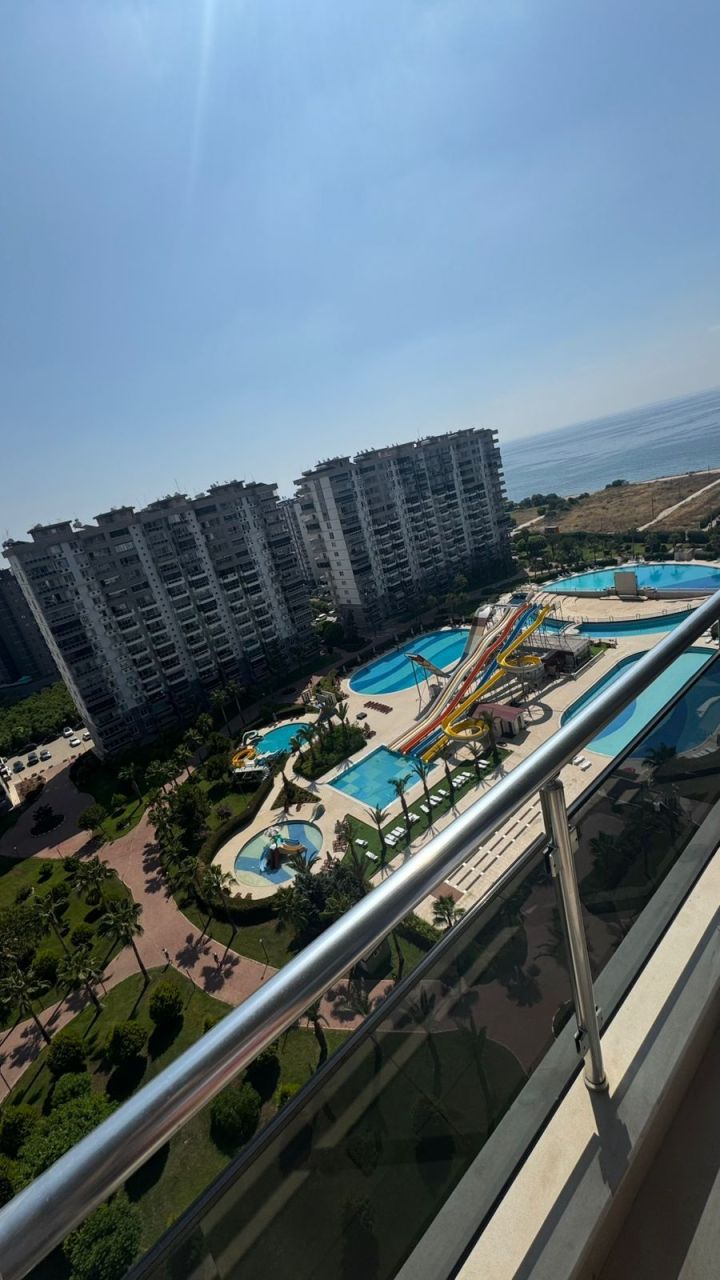 Квартира в Мерсине, Турция, 145 м² - фото 1