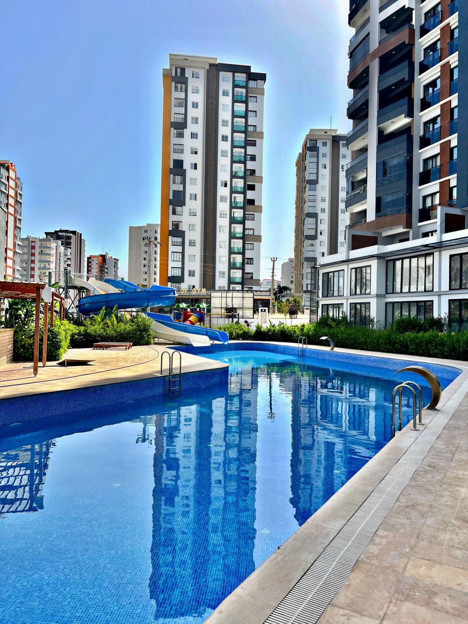 Квартира в Мерсине, Турция, 95 м² - фото 1