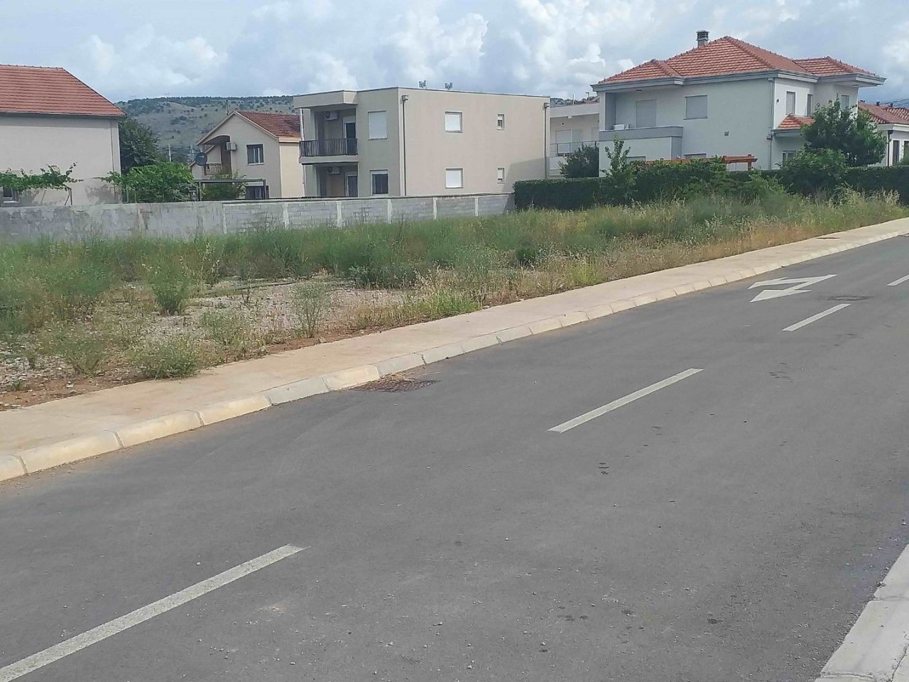 Земля в Подгорице, Черногория, 4 026 м² - фото 9