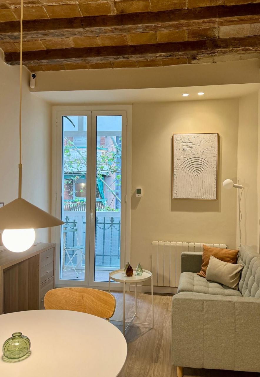 Квартира в Барселоне, Испания, 42 м² - фото 2