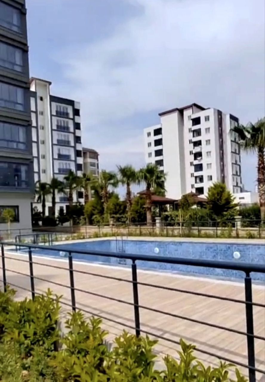 Квартира в Мерсине, Турция, 64 м² - фото 1