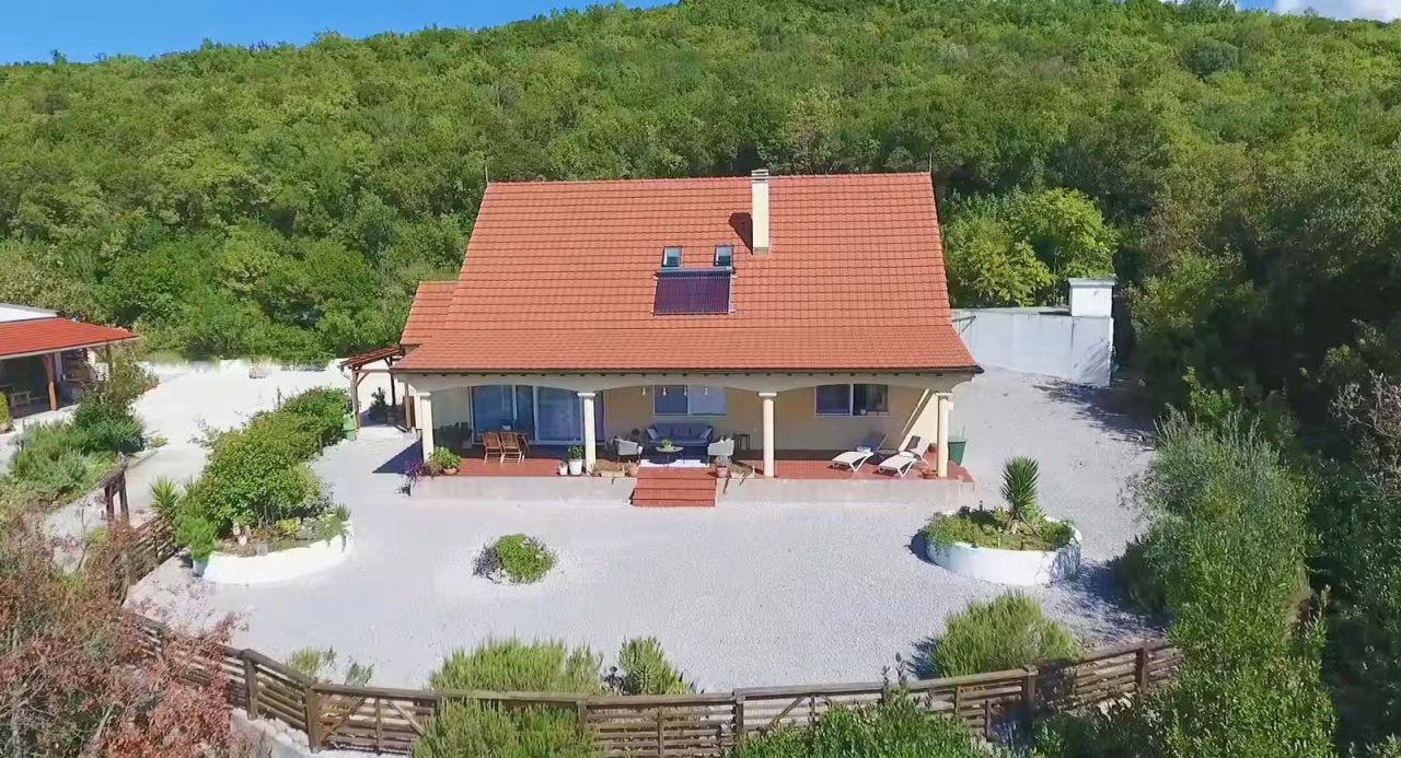 Дом в Кримовице, Черногория, 179 м² - фото 12