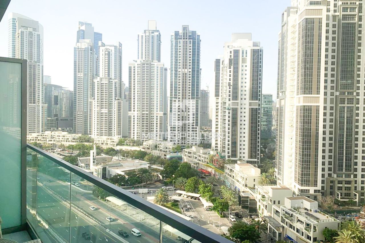 Отель, гостиница в Дубае, ОАЭ, 48 м² - фото 1