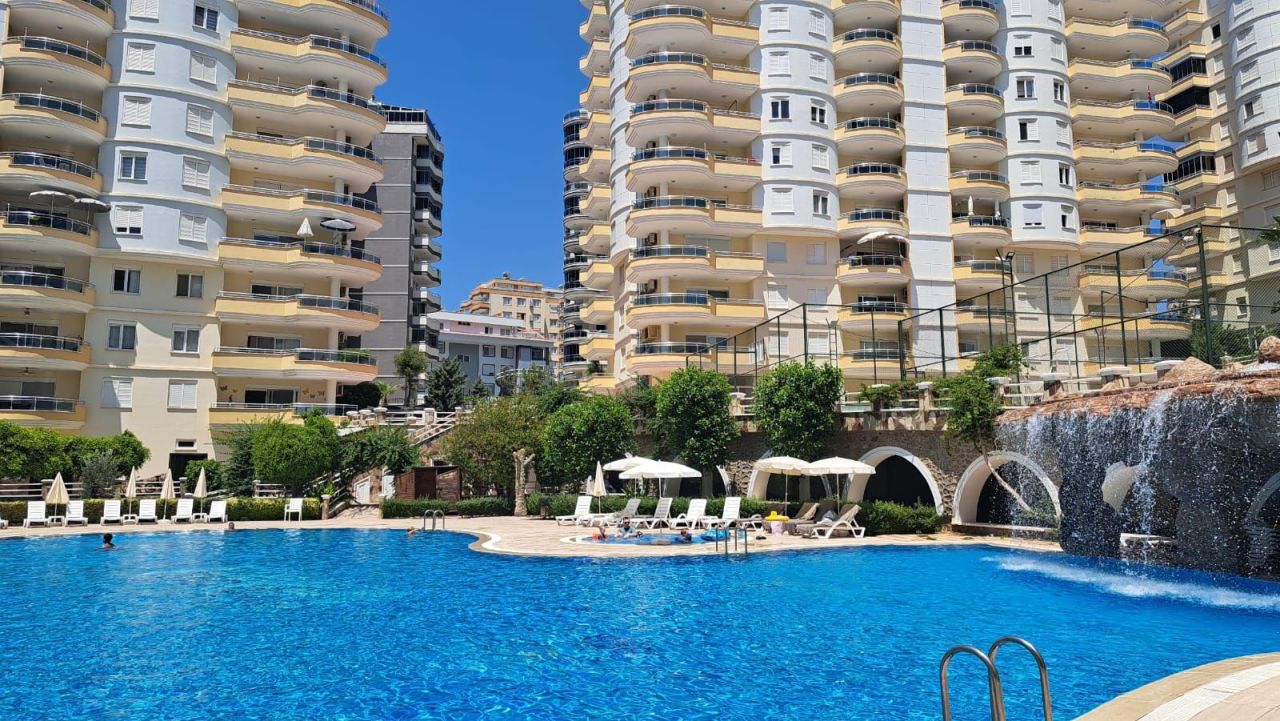 Апартаменты в Алании, Турция, 165 м² - фото 1