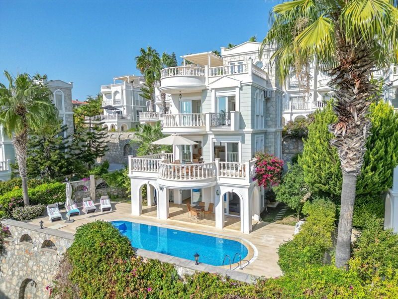 Вилла в Алании, Турция, 250 м² - фото 1