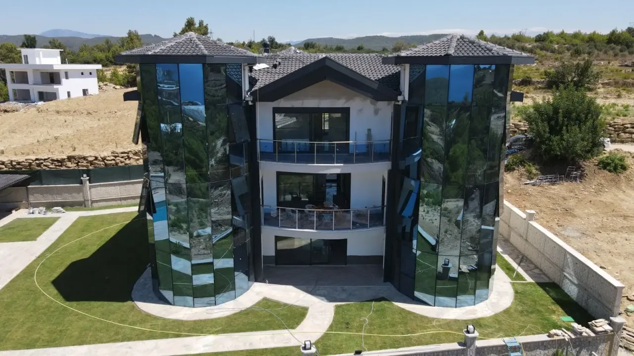 Вилла в Алании, Турция, 660 м² - фото 1