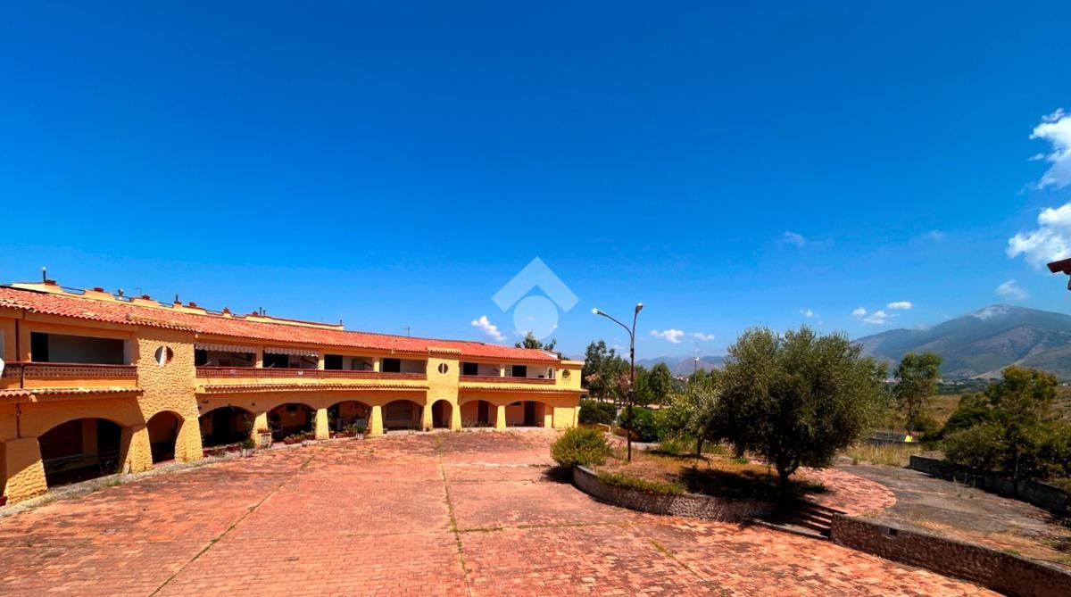 Квартира в Скалее, Италия, 40 м² - фото 3