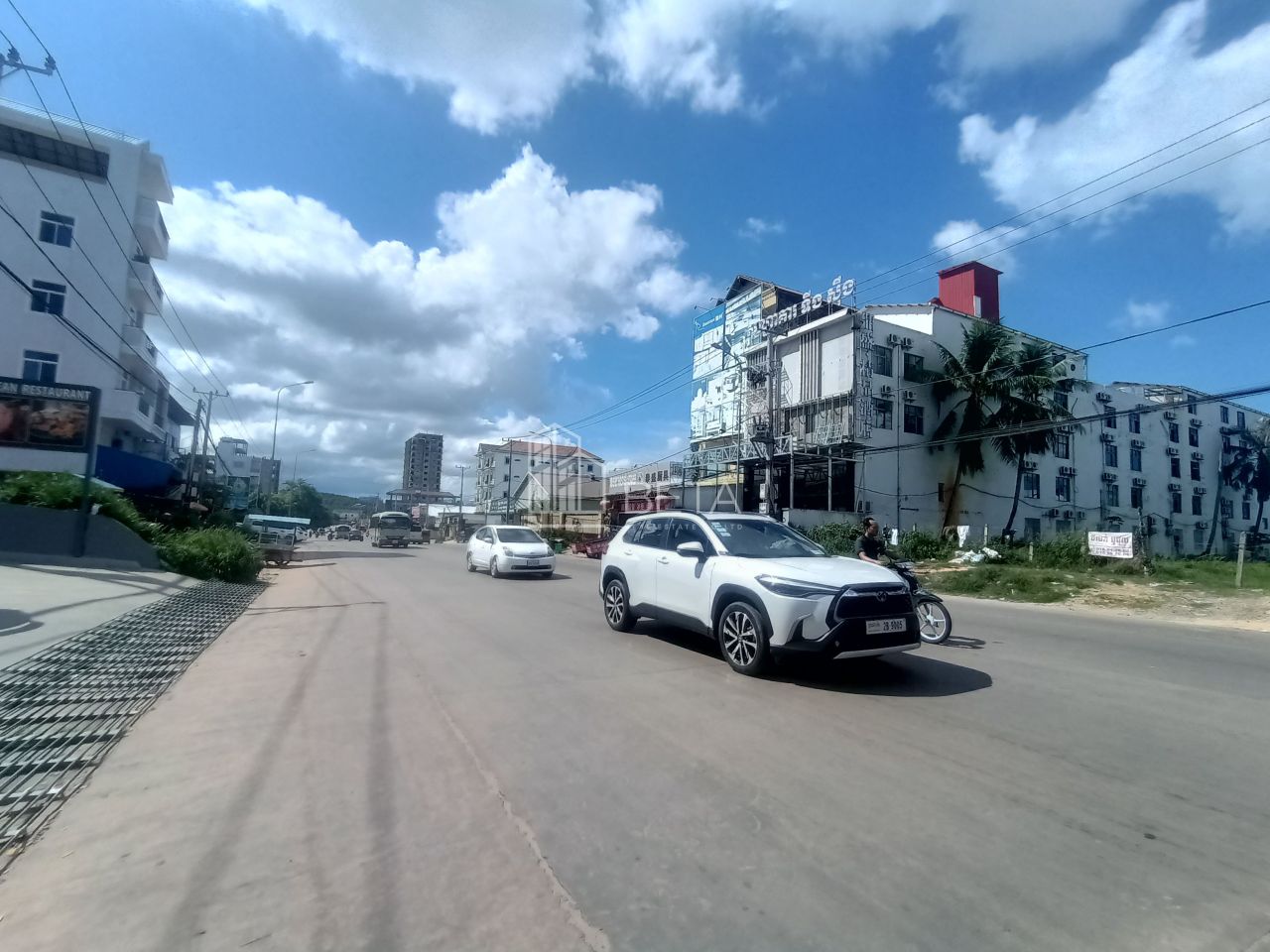 Земля в Сиануквиле, Камбоджа, 2 389 м² - фото 2