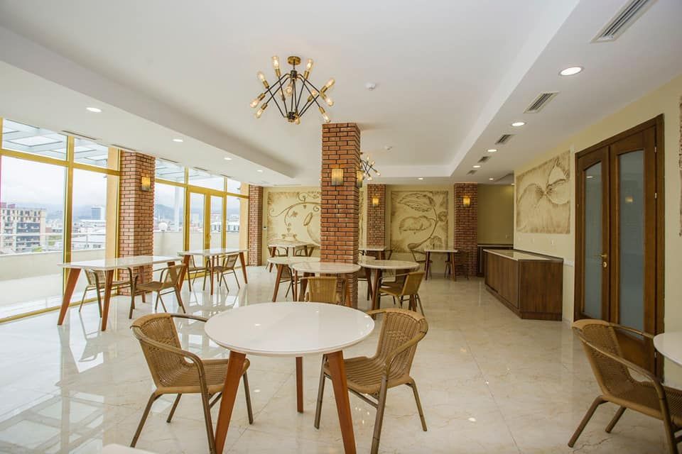 Отель, гостиница в Батуми, Грузия, 2 400 м² - фото 2