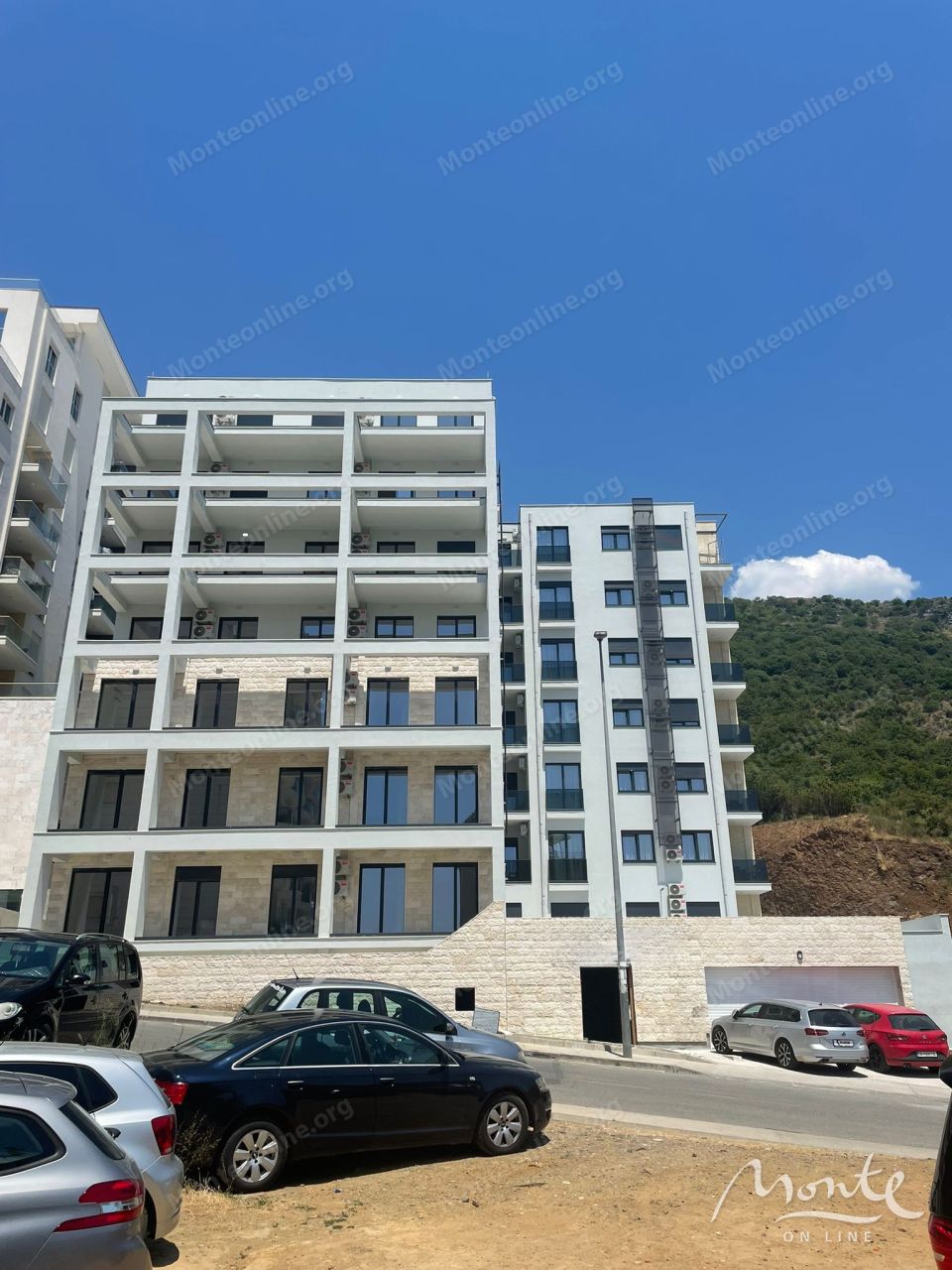 Квартира в Будве, Черногория, 51 м² - фото 1