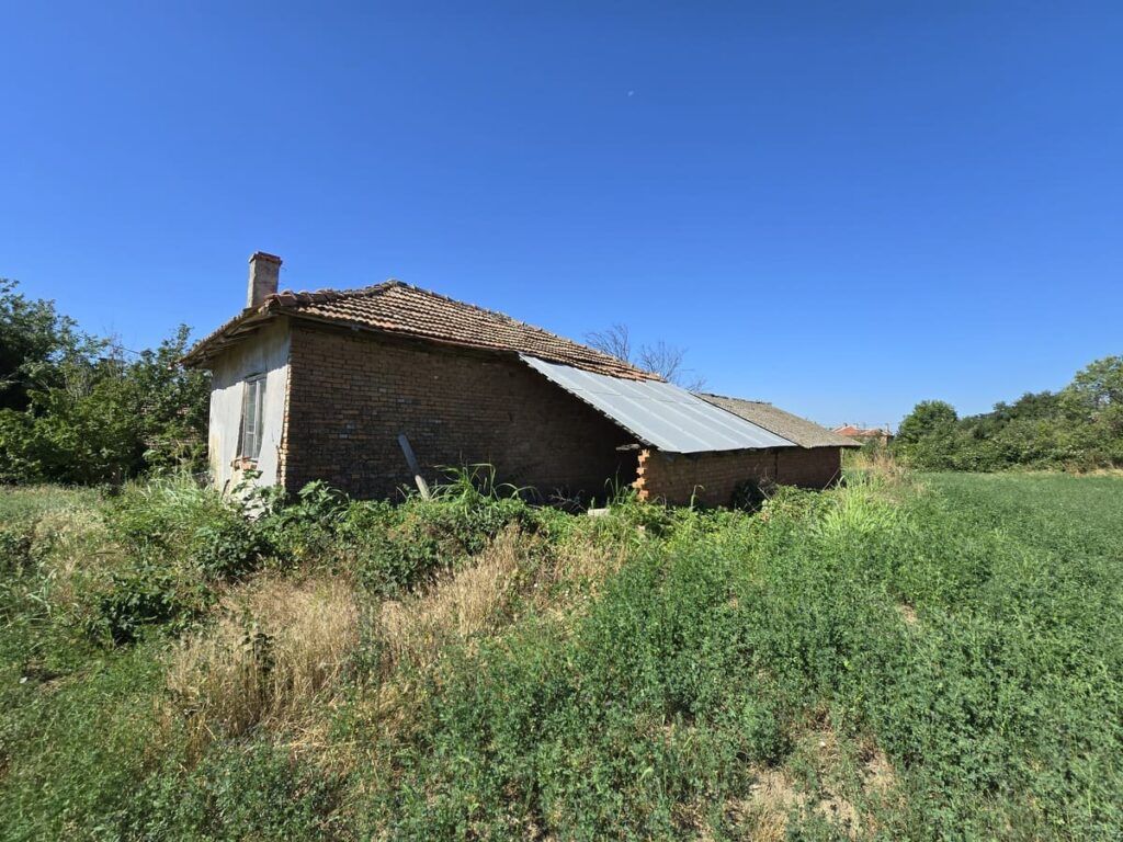 Земля в Гюлёвце, Болгария, 2 000 м² - фото 10