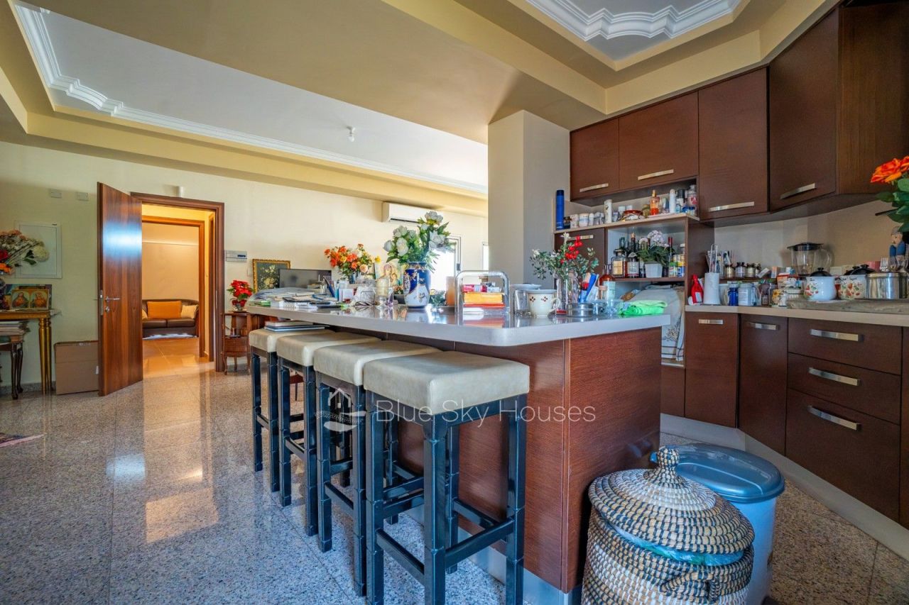 Вилла в Лимасоле, Кипр, 450 м² - фото 10