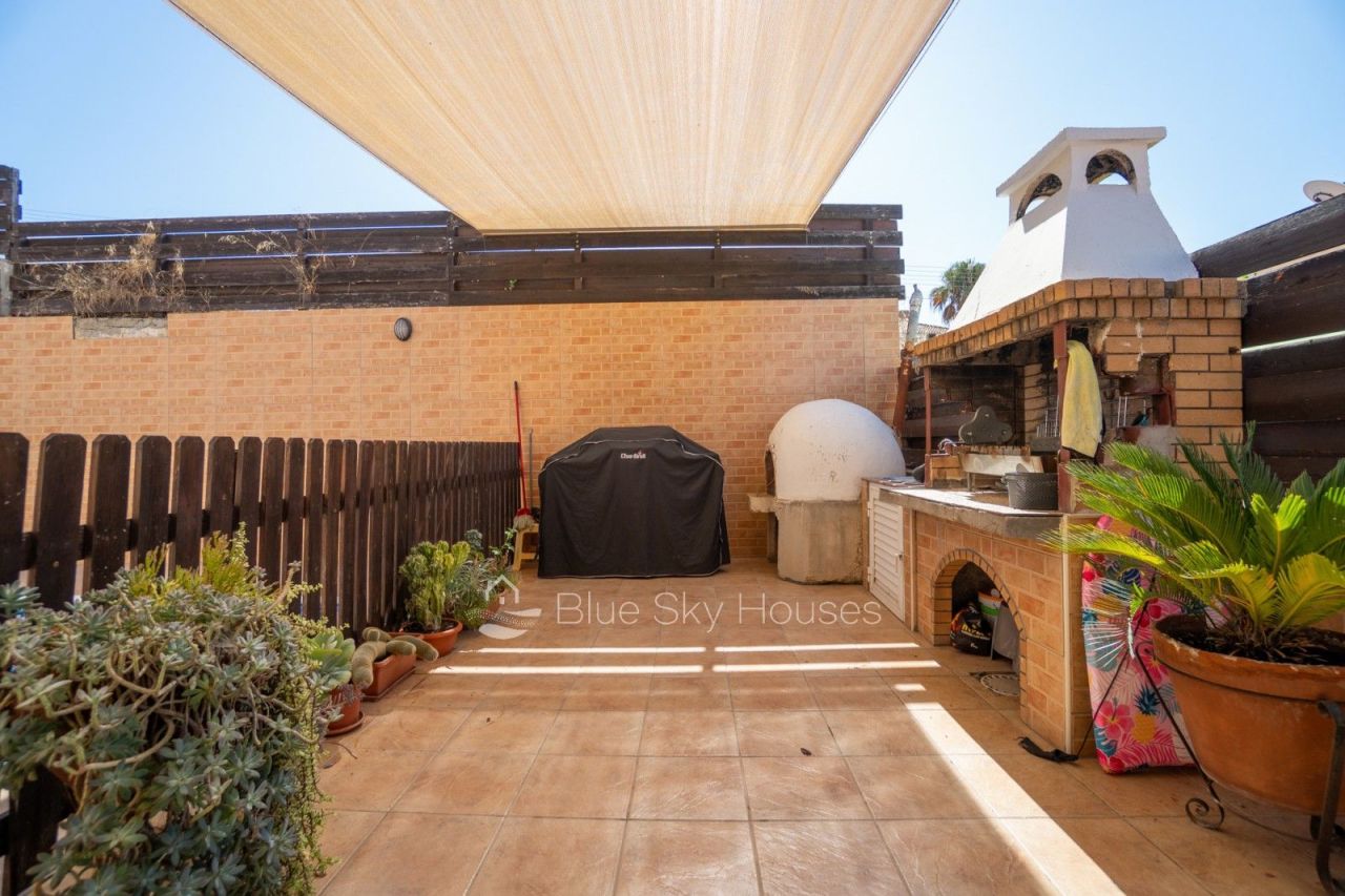 Вилла в Лимасоле, Кипр, 391 м² - фото 17