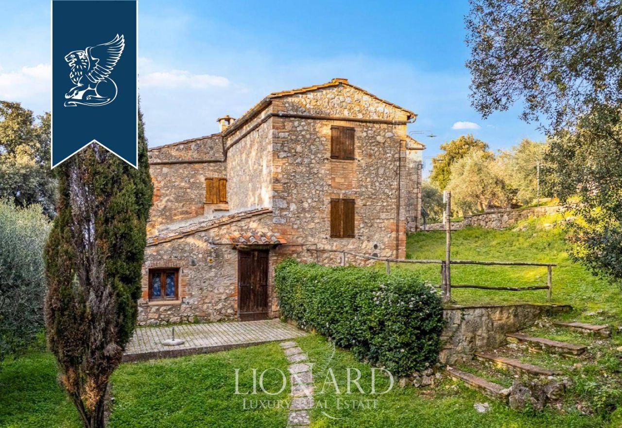 Вилла в Сиене, Италия, 1 356 м² - фото 5