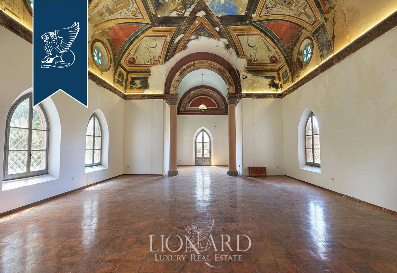 Замок в Равенне, Италия, 3 000 м² - фото 5