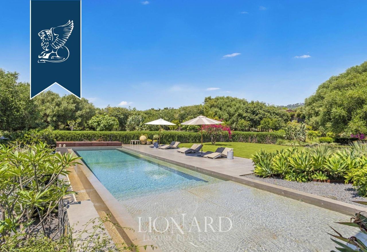 Вилла в Катании, Италия, 508 м² - фото 6