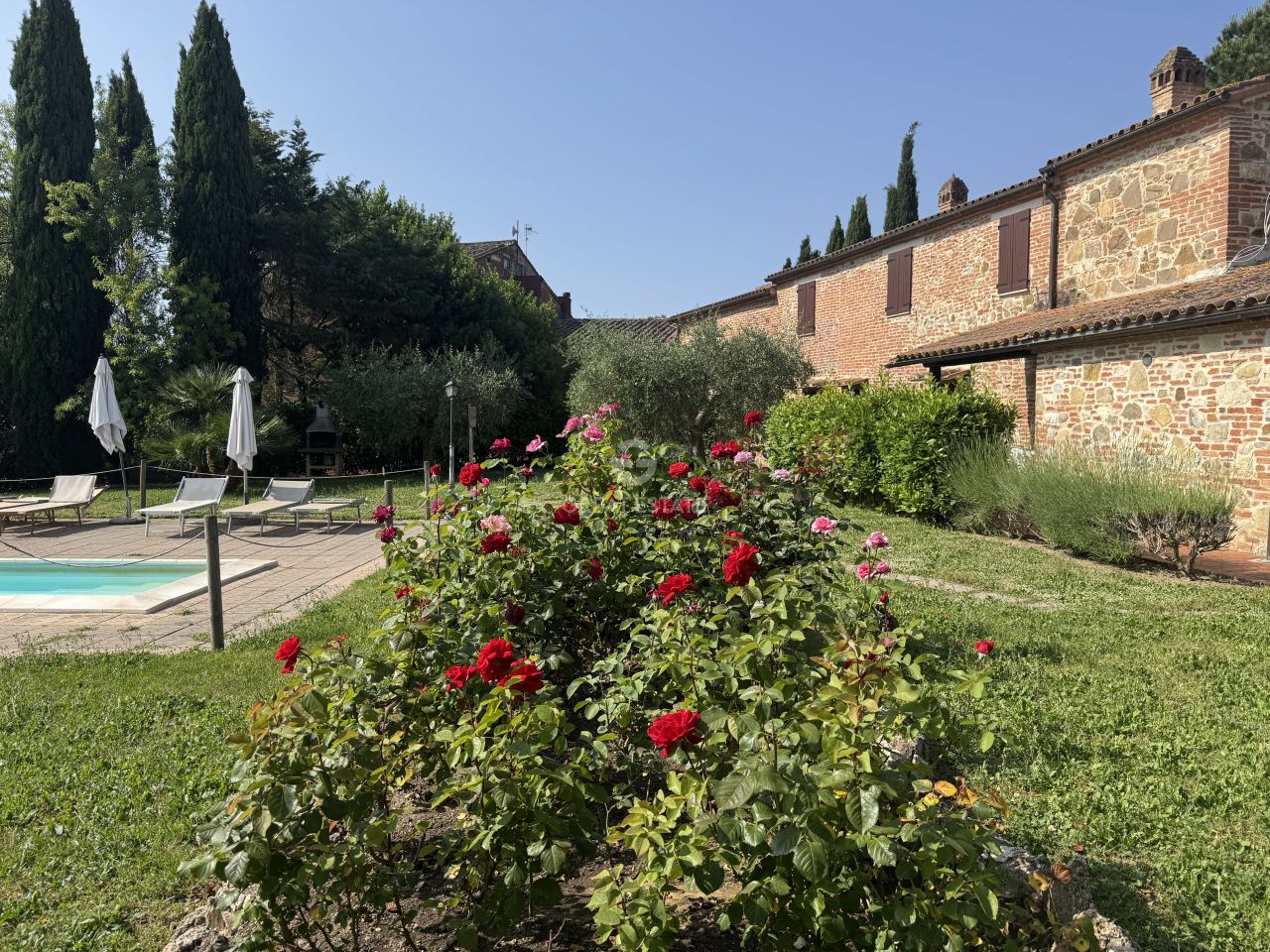 Дом в Кастильоне-дель-Лаго, Италия, 280 м² - фото 6