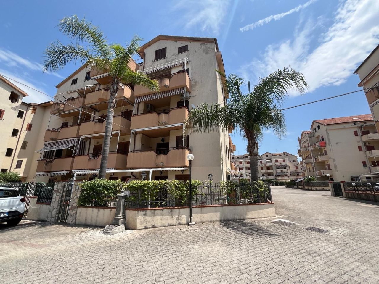 Квартира в Скалее, Италия, 41 м² - фото 2