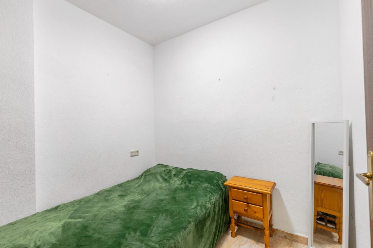 Квартира в Торревьехе, Испания, 61 м² - фото 12