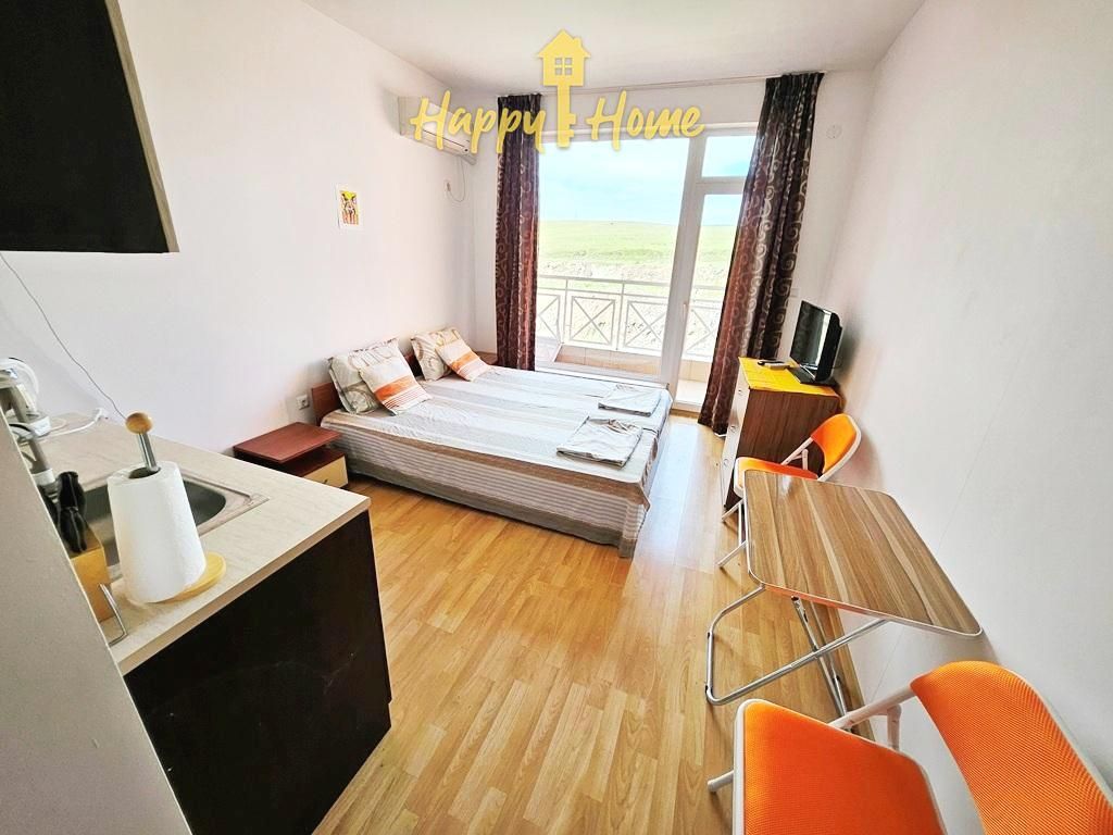 Студия на Солнечном берегу, Болгария, 28 м² - фото 1