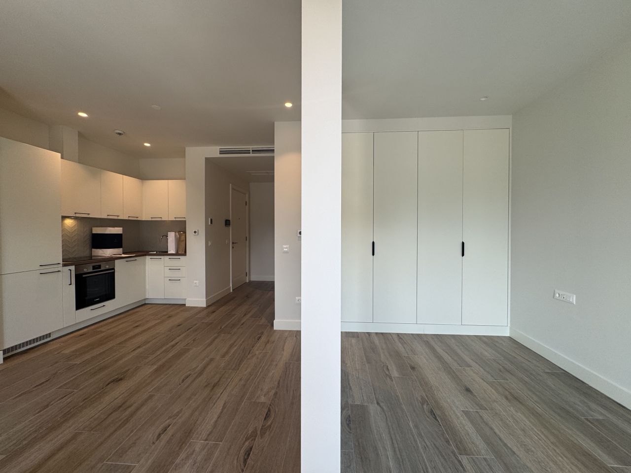 Квартира в Тивате, Черногория, 46 м² - фото 5