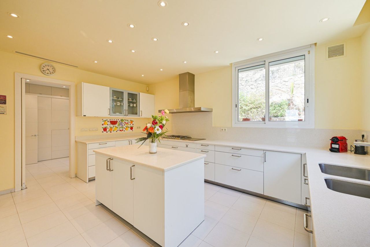 Дом на Коста-дель-Гарраф, Испания, 910 м² - фото 19