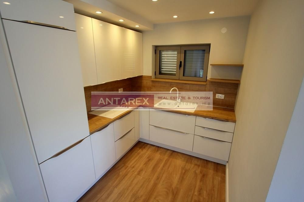 Вилла в Кумборе, Черногория, 151 м² - фото 4