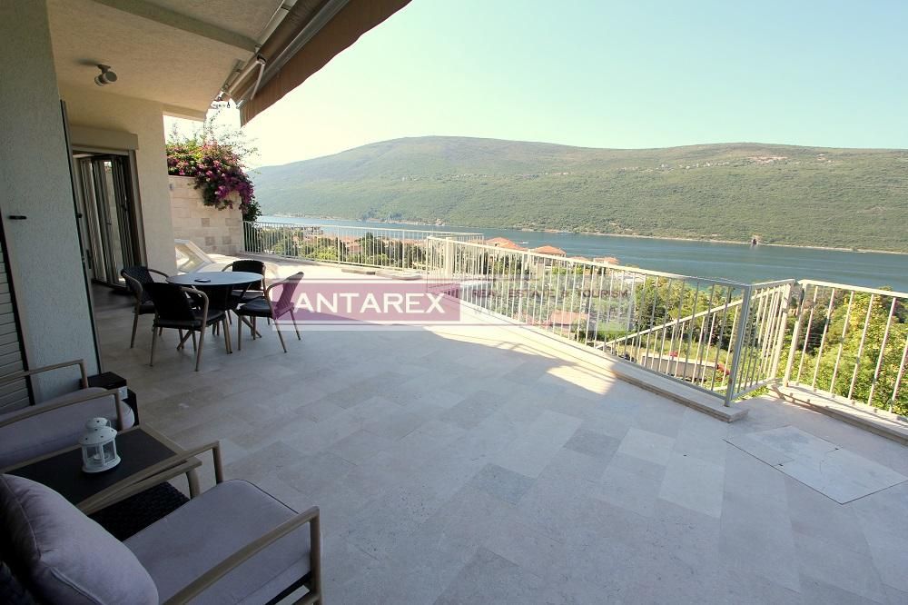 Вилла в Кумборе, Черногория, 151 м² - фото 11